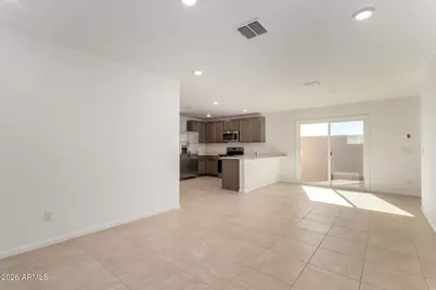 17589 N Del Mar Avenue, Maricopa, AZ 85138 - Photo 7