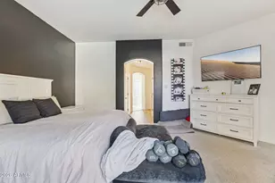 2732 E Hillery Dr, Phoenix, AZ 85032 - Photo 9