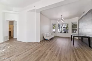 2732 E Hillery Dr, Phoenix, AZ 85032 - Photo 3