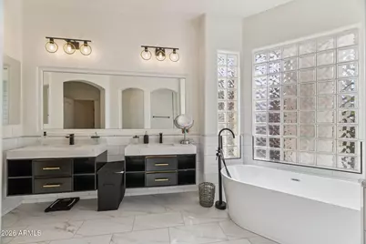 2732 E Hillery Drive, Phoenix, AZ 85032 - Photo 11