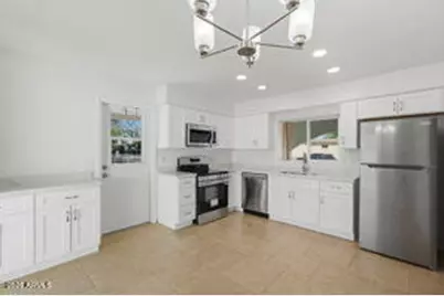 15601 N 22nd Street, Phoenix, AZ 85022 - Photo 9