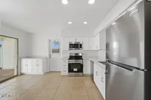 15601 North 22nd St, Phoenix, AZ 85022 - Photo 7