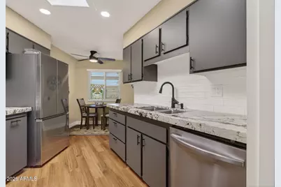 14044 N Palm Ridge Drive, Sun City, AZ 85351 - Photo 19