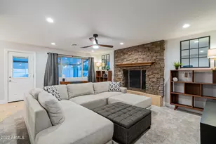 4026 S Holbrook Ln, Tempe, AZ 85282 - Photo 23