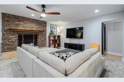 4026 S Holbrook Lane, Tempe, AZ 85282 - Photo 21