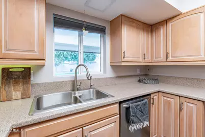 4016 S Holbrook Lane, Tempe, AZ 85282 - Photo 15