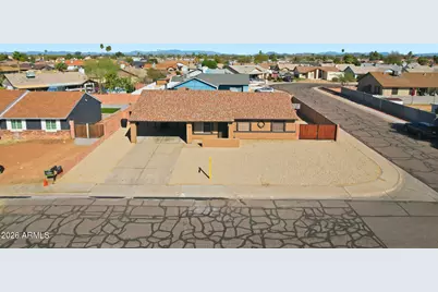 7238 W Canterbury Drive, Peoria, AZ 85345 - Photo 1