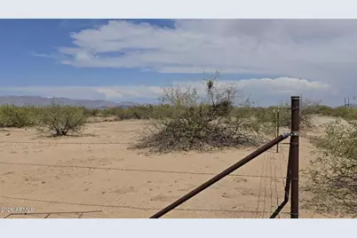 495Xx N 527th Drive #-, Aguila, AZ 85320 - Photo 7