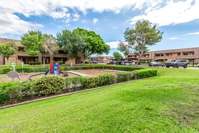 3601 W Tierra Buena Lane #157, Phoenix, AZ 85053 - Photo 11