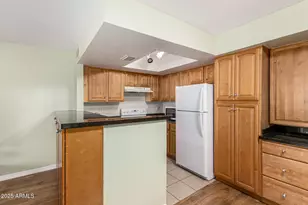 3601 W Tierra Buena Ln, Phoenix, AZ 85053 - Photo 3