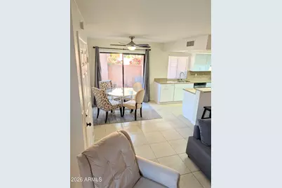 10421 N 11th Street N #3, Phoenix, AZ 85020 - Photo 3