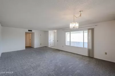 19610 N Lakeforest Drive, Sun City, AZ 85373 - Photo 5