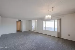 19610 N Lakeforest Dr, Sun City, AZ 85373 - Photo 5