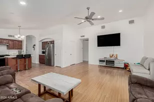 20424 N 96th Ln, Peoria, AZ 85382 - Photo 11