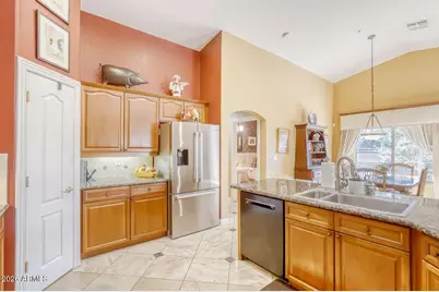 7576 E Tailfeather Drive, Scottsdale, AZ 85255 - Photo 7