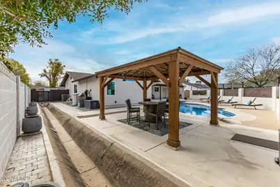 338 E Harvard Avenue, Gilbert, AZ 85234 - Photo 43