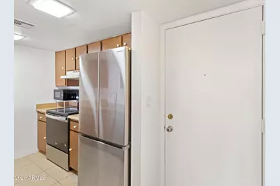 3033 E Devonshire Avenue #3008, Phoenix, AZ 85016 - Photo 15