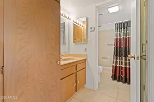 3033 E Devonshire Ave, Phoenix, AZ 85016 - Photo 5