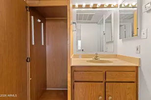 3033 E Devonshire Ave, Phoenix, AZ 85016 - Photo 13