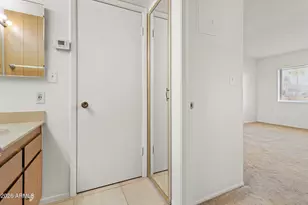 3033 E Devonshire Ave, Phoenix, AZ 85016 - Photo 7