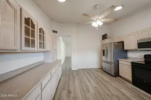 7421 W Eva St, Peoria, AZ 85345 - Photo 17