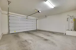 4625 E Beck Ln, Phoenix, AZ 85032 - Photo 15