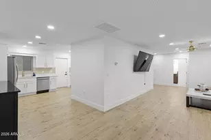 701 W Windsor Ave, Phoenix, AZ 85007 - Photo 9