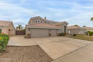 748 N Swan Dr, Gilbert, AZ 85234 - Photo 3