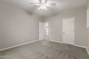 748 N Swan Dr, Gilbert, AZ 85234 - Photo 35