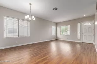 748 N Swan Dr, Gilbert, AZ 85234 - Photo 13