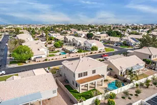 748 N Swan Dr, Gilbert, AZ 85234 - Photo 53