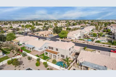 748 N Swan Drive, Gilbert, AZ 85234 - Photo 53