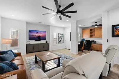 10152 E Knowles Avenue, Mesa, AZ 85209 - Photo 1