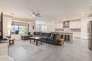 13531 W Tuckey Ct, Glendale, AZ 85307 - Photo 3