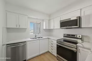 131 N Higley Rd, Mesa, AZ 85205 - Photo 3