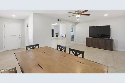 10224 N 105th Avenue, Sun City, AZ 85351 - Photo 7