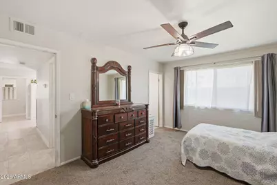 10224 N 105th Avenue, Sun City, AZ 85351 - Photo 19
