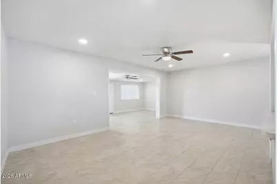 10224 N 105th Avenue, Sun City, AZ 85351 - Photo 9