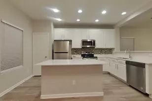 17102 N 185th Ln, Surprise, AZ 85374 - Photo 5