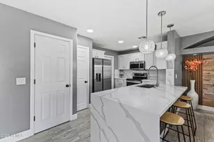 13014 W Paradise Dr, El Mirage, AZ 85335 - Photo 9