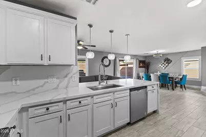 13014 W Paradise Drive, El Mirage, AZ 85335 - Photo 11