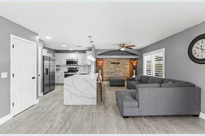 13014 W Paradise Drive, El Mirage, AZ 85335 - Photo 7