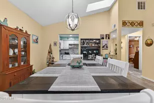 4175 E Pecan Rd, Phoenix, AZ 85040 - Photo 11