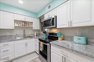 4175 E Pecan Rd, Phoenix, AZ 85040 - Photo 15