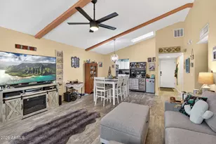 4175 E Pecan Rd, Phoenix, AZ 85040 - Photo 7