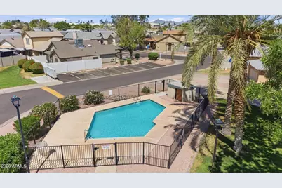 4175 E Pecan Road, Phoenix, AZ 85040 - Photo 5