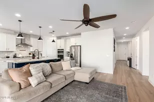 638 W Lowell Dr., San Tan Valley, AZ 85140 - Photo 9