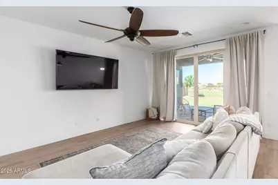 638 W Lowell Drive, San Tan Valley, AZ 85140 - Photo 11