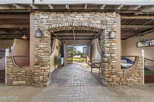 8449 E Dixileta Dr, Scottsdale, AZ 85266 - Photo 61