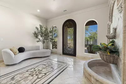 8449 E Dixileta Drive, Scottsdale, AZ 85266 - Photo 9
